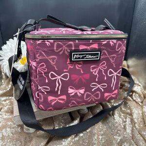Betsey Johnson Pink Bow Print  Isolated Lunch Tote